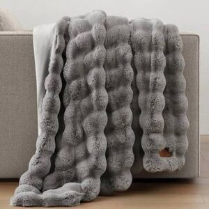 Frye Gray and Silver Faux Fur Throw Blanket with Bubble Texture